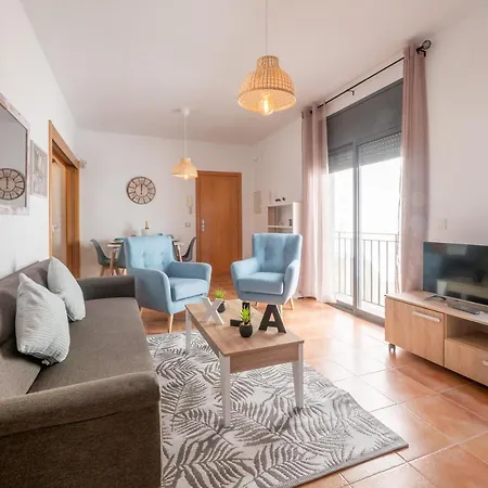 Lloret Lux شقة *