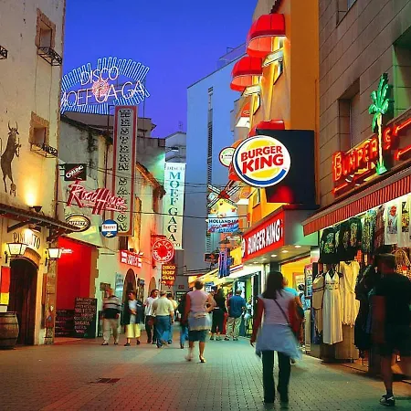 Lloret Lux يوريت دي مار